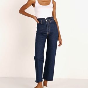 Levi’s Tailored Ribcage Straight Ankle Jeans